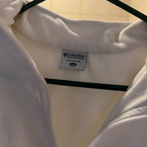 Columbia women’s white vest